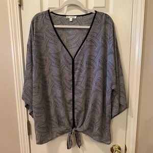 Spense Woman, Black and White Flowy Top, 1X, EUC